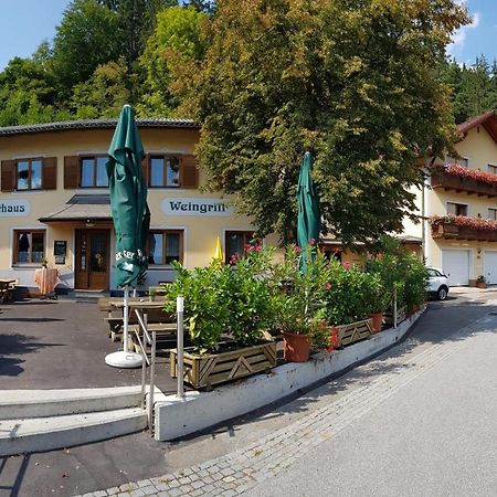 Gasthof Weingrill Friesach  Bagian luar foto