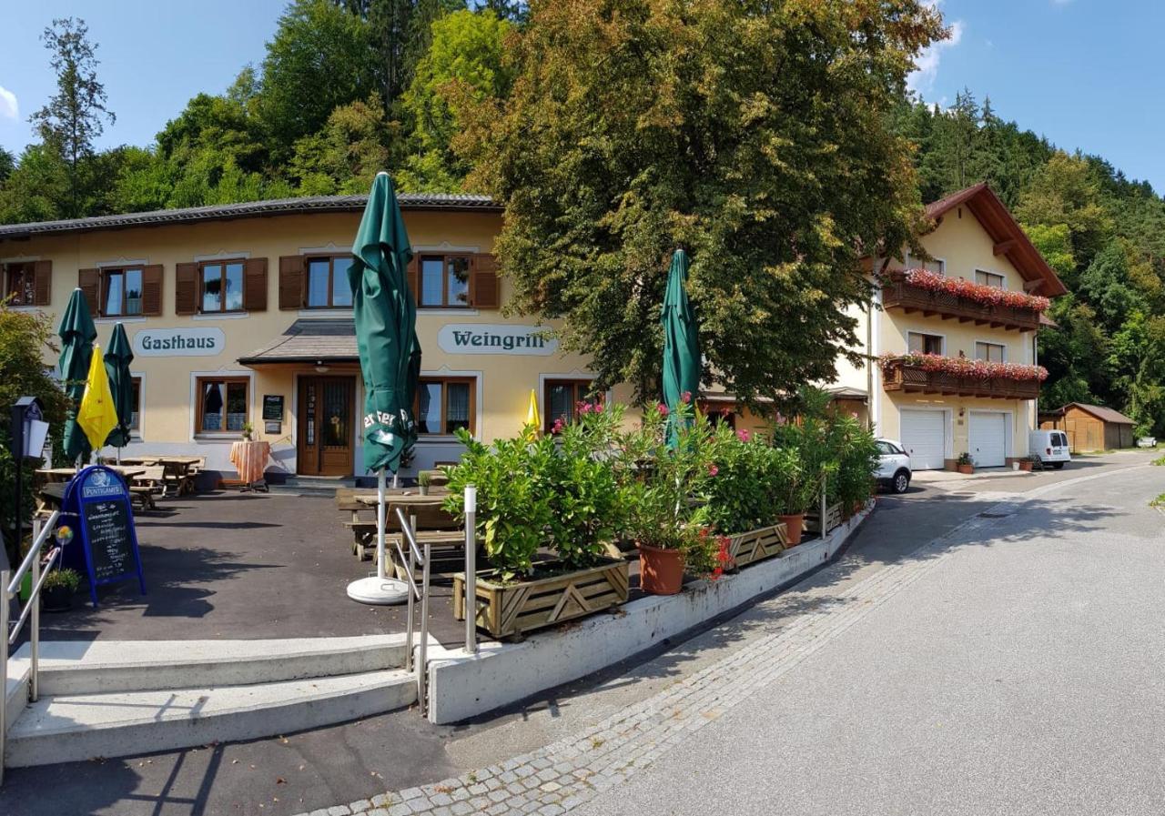 Gasthof Weingrill Friesach  Bagian luar foto